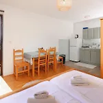 Kala Appartement Jadranovo