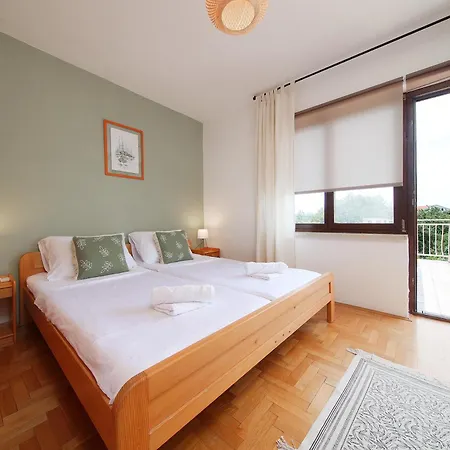 Kala Apartman Jadranovo