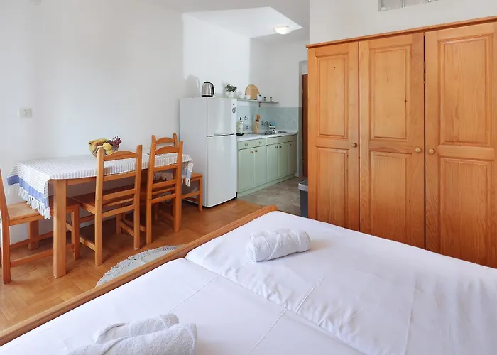 Apartment Kala *